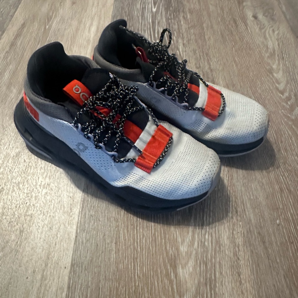 Nova On clouds women’s - image 1